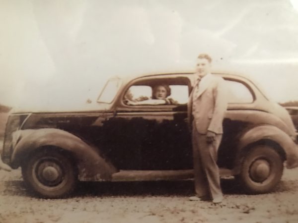 1940’s Sid and Kate Mattox Hall thanksgiving, old car, the kingdom code, money management, kid entrepreneur, money management, entrepreneurship
